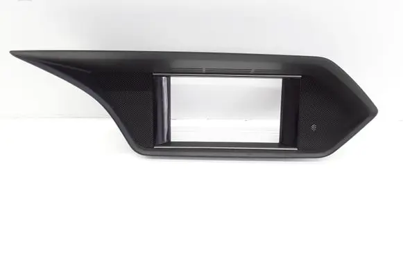 Mercedes-Benz E W212 Radio/GPS head unit trim A2126801236