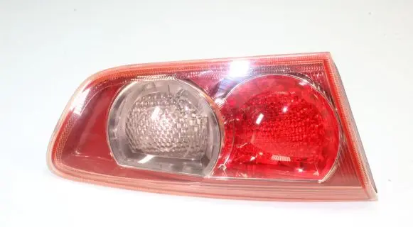 Mitsubishi Lancer Tailgate rear/tail lights