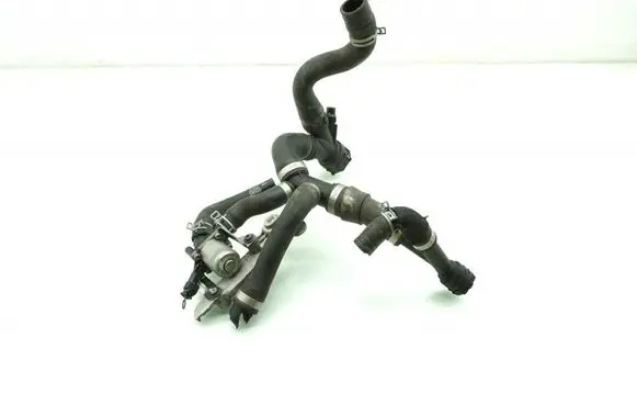 Volvo V60 Water pump 32222659