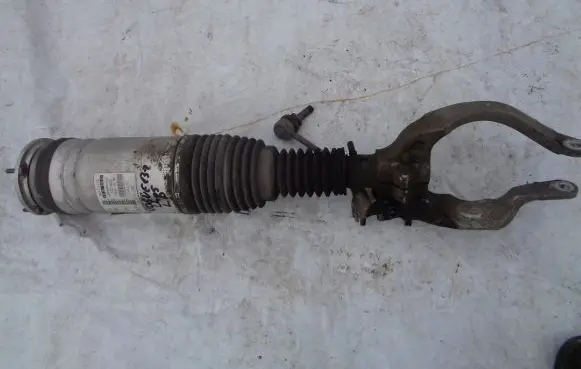 Land Rover Range Rover L405 Air suspension front shock absorber 15864853544446