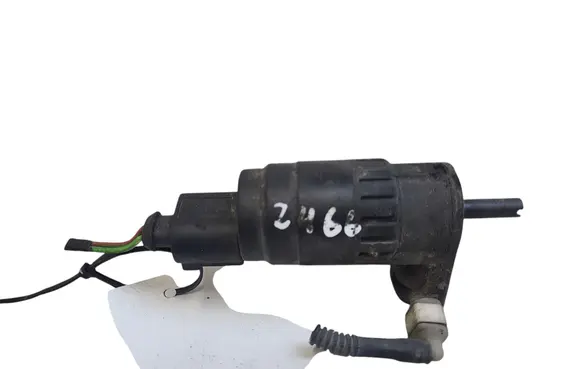 Seat Leon (1P) Windscreen/windshield washer pump 1K6955651