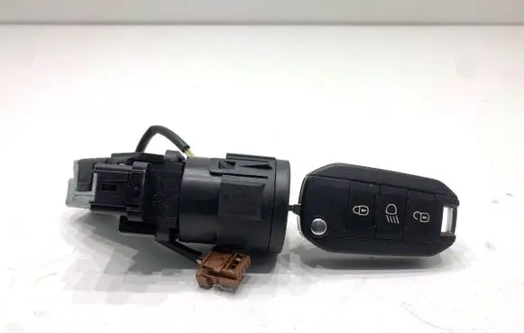 Peugeot 308 Ignition lock 9673257480