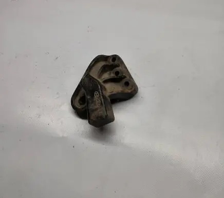 KIA Ceed Engine mounting bracket FCD450