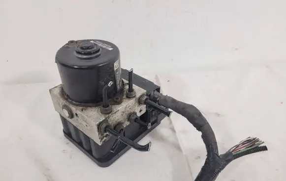 Volkswagen Golf V ABS Pump 1K0614517H 10020601064 2206010633