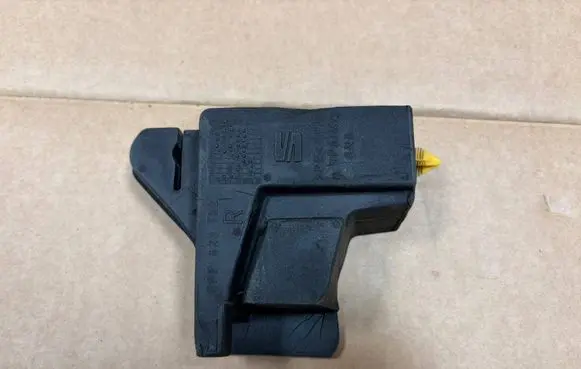 Cupra Formentor Fender foam support/seal 5FF823722