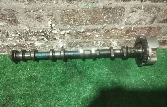 Suzuki Swift I Camshaft 1439331