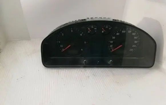 Volkswagen Transporter - Caravelle T5 Speedometer (instrument cluster) 7h0920850l