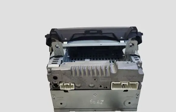Mazda 6 Radio/CD/DVD/GPS head unit GS1E669RXA CQEM4771AT 1309237