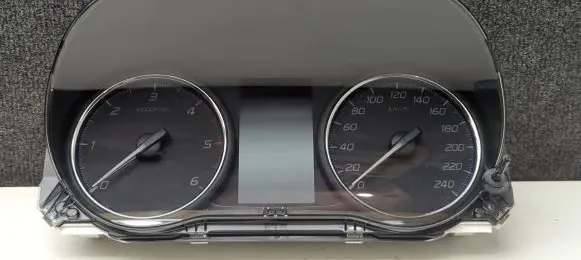 Mitsubishi Outlander Speedometer (instrument cluster) 8100C508