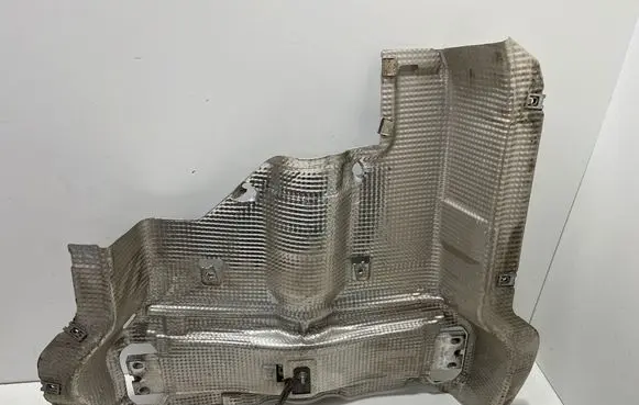 Mercedes-Benz GLE W167 Exhaust heat shield A1676807308