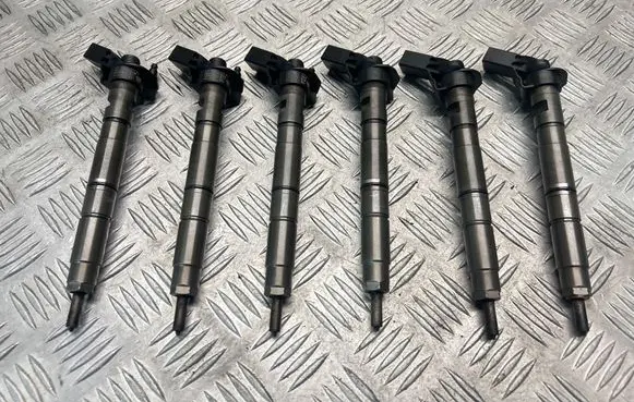 Audi A6 S6 C6 4F Fuel injector 059130277AJ 0445115054