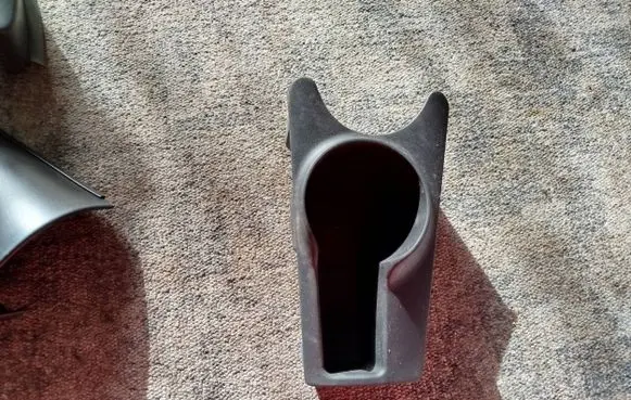 Ford Focus Cup holder back 