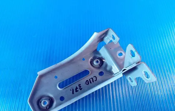 Renault Clio IV Battery tray 648605701R
