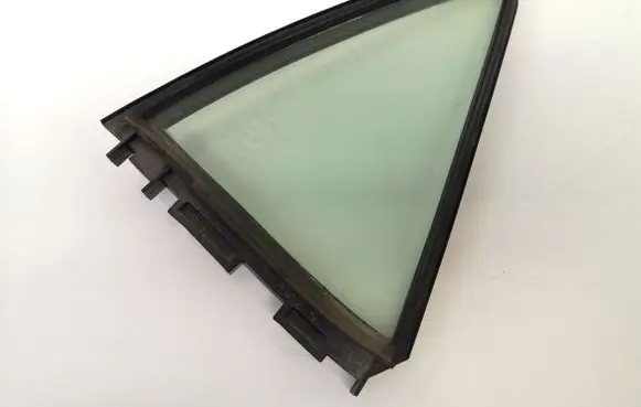 Rear vent window glass