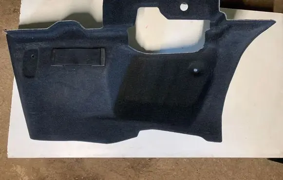 BMW 2 F46 Trunk/boot lower side trim panel 9872095