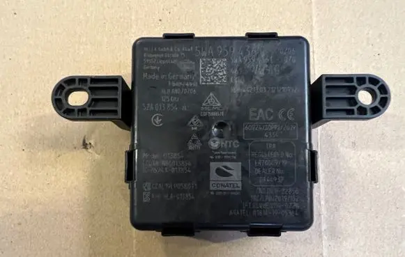 Skoda Octavia Mk4 Keyless (KESSY) go control unit/module 5WA959436C