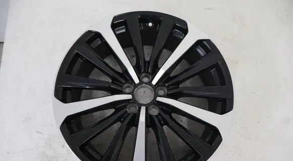 Toyota Highlander XU70 R20 alloy rim 426110E600