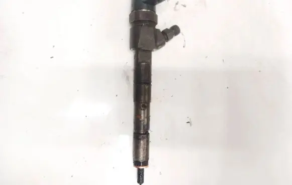 Fuel injector
