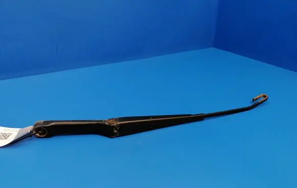 Volkswagen Caddy Front wiper blade arm OEM