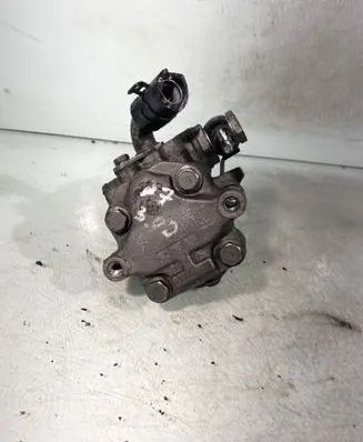 Audi Q7 4L Power steering pump 7L6422154