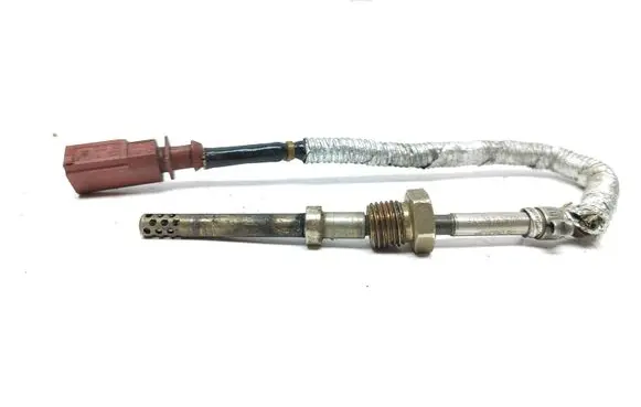 Audi A4 S4 B8 8K Exhaust gas temperature sensor 059906088M