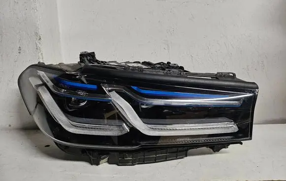 BMW 5 G30 G31 G38 Headlight/headlamp 9850588