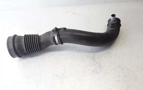 Volvo V70 Intercooler hose/pipe 30714480
