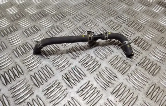 Honda CR-V Engine coolant pipe/hose