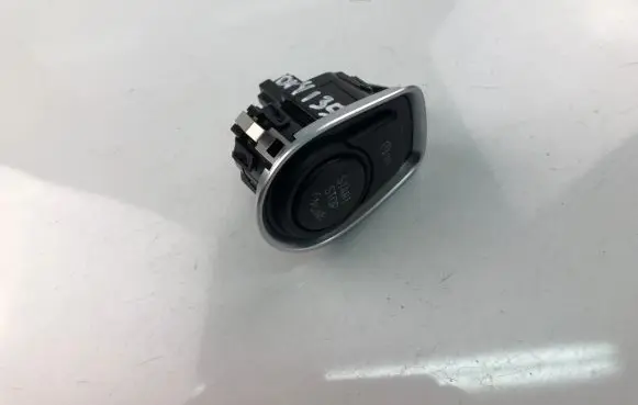 BMW 3 F30 F35 F31 Engine start stop button switch 9250734
