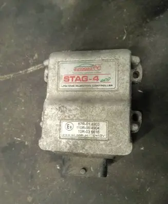 Audi A6 S6 C5 4B LP gas control unit module 67r-014903 110r-004904 10r-036616