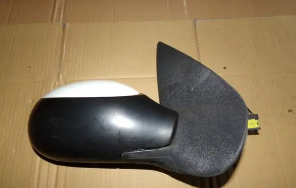 Peugeot 206 Manual wing mirror 
