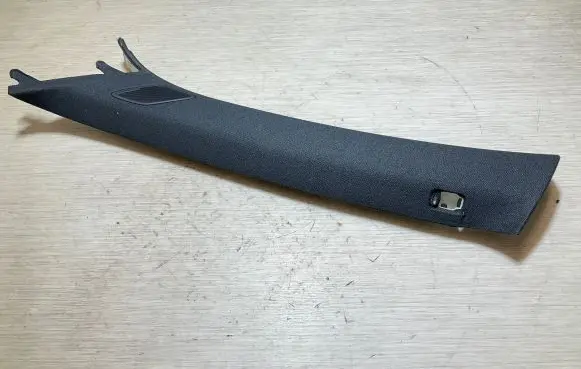 Volvo XC40 (A) pillar trim 31322529 32422