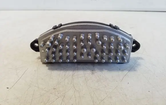 Audi A1 Heater blower motor/fan resistor 5WA907521