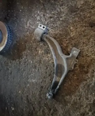 Opel Zafira C Front lower control arm/wishbone