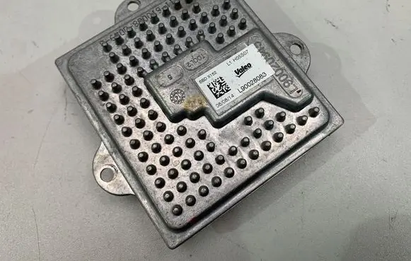 Jaguar F-Type LED ballast control module 90028083