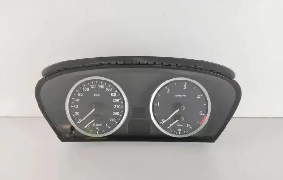 BMW 5 E60 E61 Speedometer (instrument cluster) 6983153 110080213