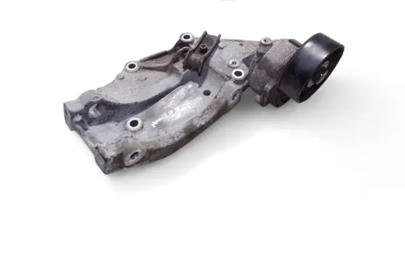 Citroen C5 Generator/alternator bracket 9682367380