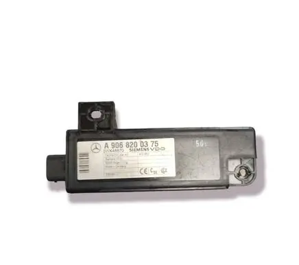 Mercedes-Benz Sprinter W906 Radio antenna A9068200375
