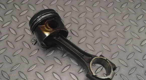 Volkswagen Polo V 6R Piston BKS