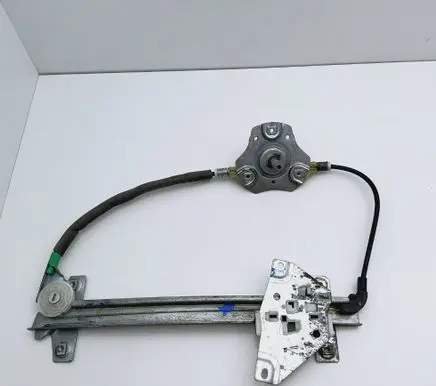 Volvo S40, V40 Rear door manual window regulator