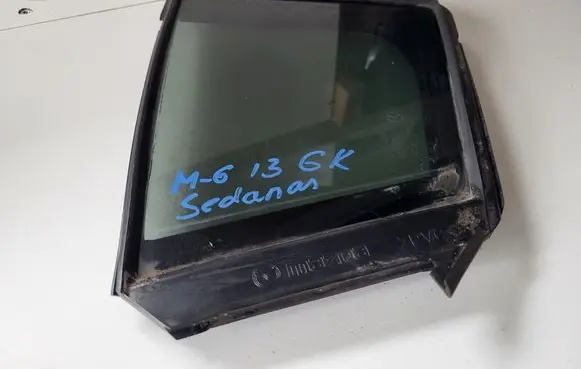 Mazda 6 Rear side window
