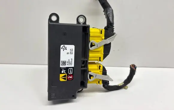 Opel Insignia A Airbag control unit/module 812586170 8110100000000X 13591911