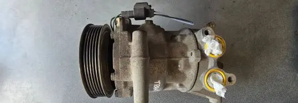 Ford Transit - Tourneo Connect Air conditioning (A/C) compressor (pump) 7C1119D629AA 1303520216 8D711067F