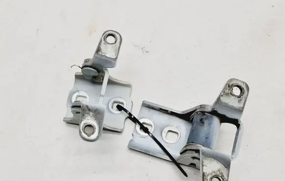 Opel Meriva B Front door hinge set 13251223 13251221