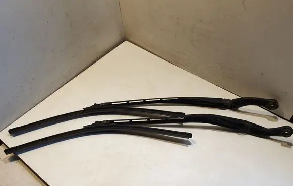 Audi A4 S4 B6 8E 8H Front wiper blade arm