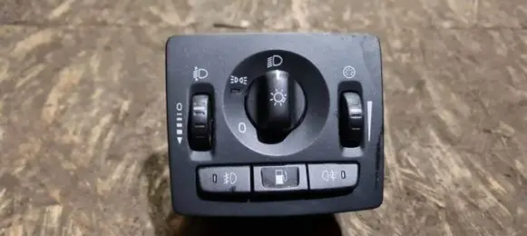 Volvo C30 Light switch 30739300