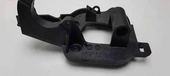 BMW 3 E46 Accelerator throttle pedal bracket 35411163875