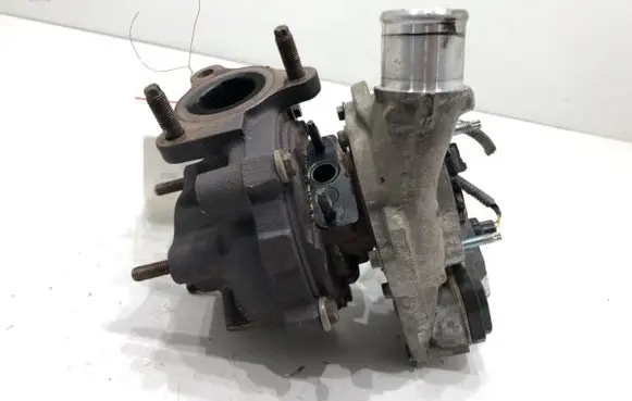 Toyota Yaris Turbo 04004-2810N