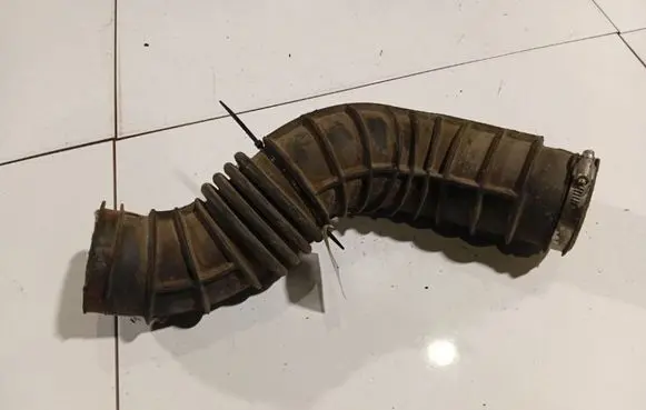 Ford Transit Air intake hose/pipe