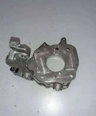 Engine mount bracket